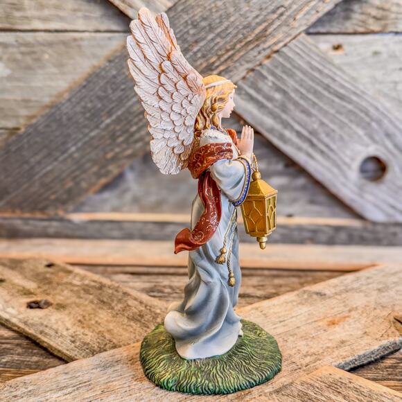 Hawthorne Village Thomas Kinkaid Nativity “Angel of Light” Figurine-Discontinued - Picture 5 of 9